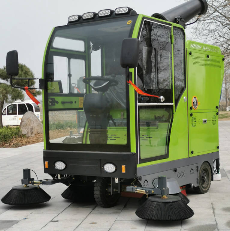 黔江道路清洁广泛应用电动环卫清扫车